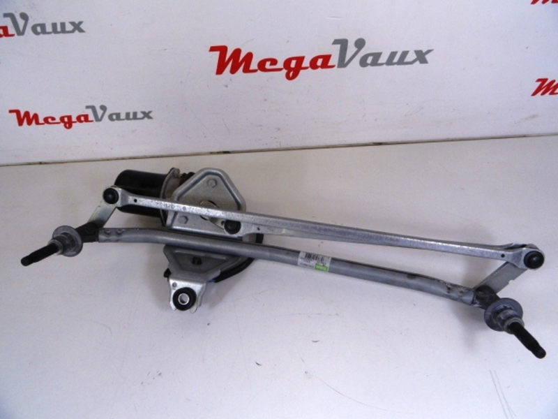 Vivaro Front Wiper Motor With Linkage